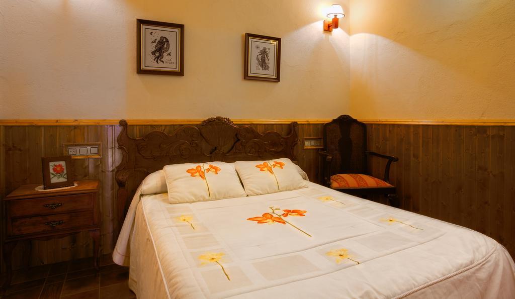 Casas Rurales Carroyosa Del Jerte Navaconcejo Δωμάτιο φωτογραφία